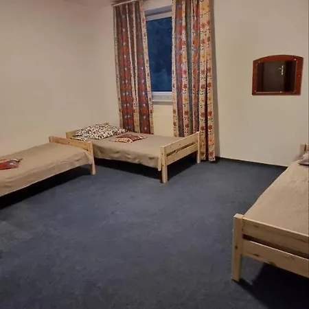 Hub * Góra Kalwaria